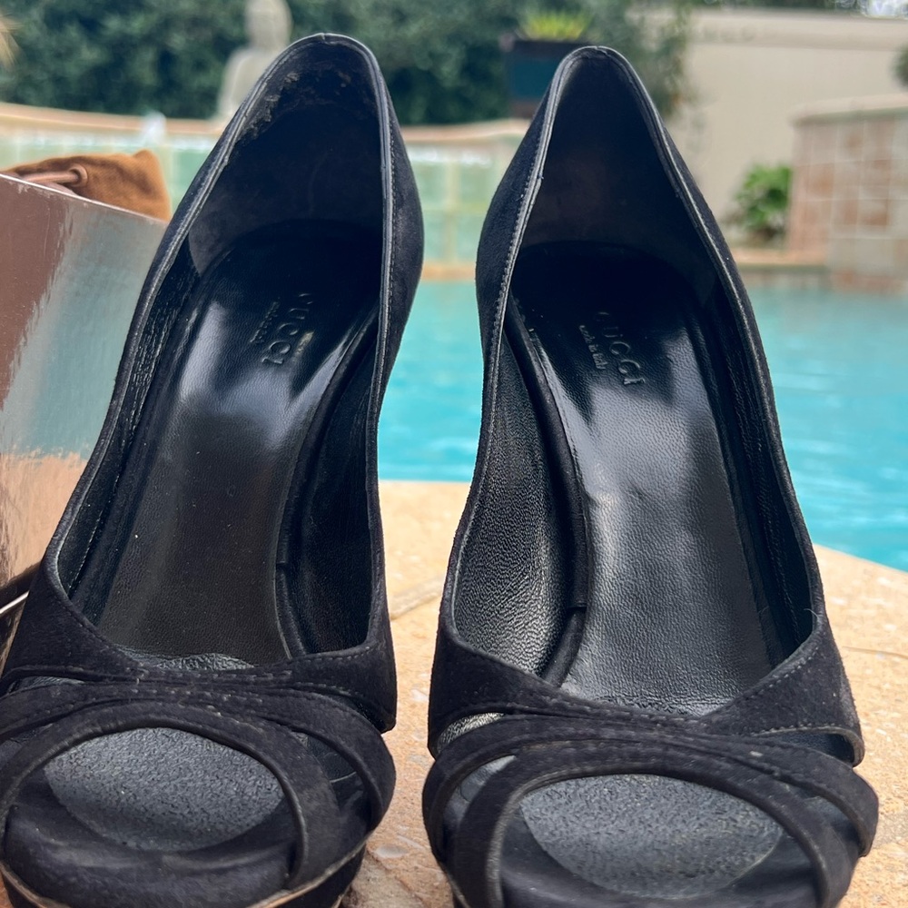 Gucci Women's Elegant Black Heels